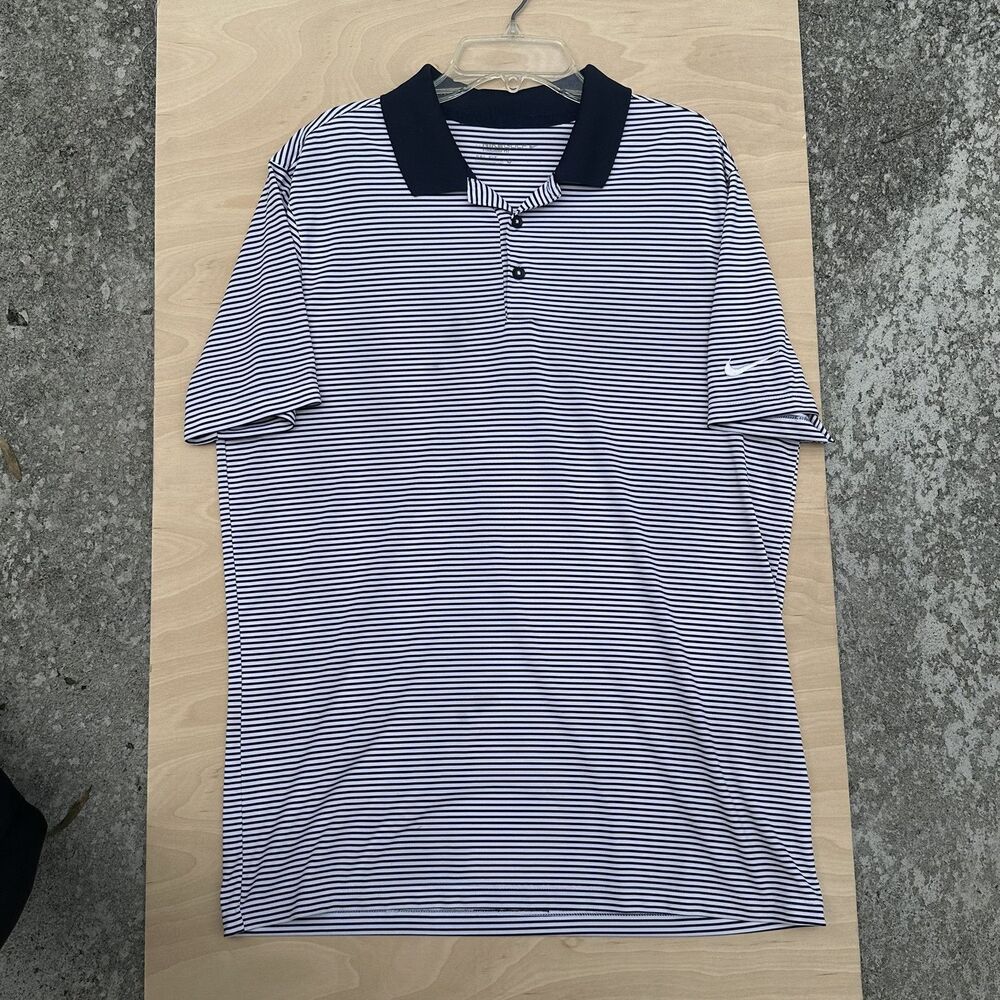 Nike Golf Short Sleeve Standard Fit Polo Size Medium Dri-fit